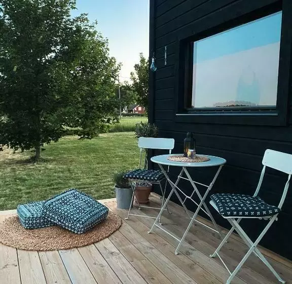 Field View Cabin