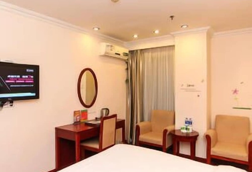 בית מלון כפרי Greentree Inn