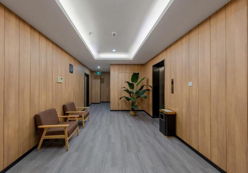 בית מלון כפרי Greentree Inn