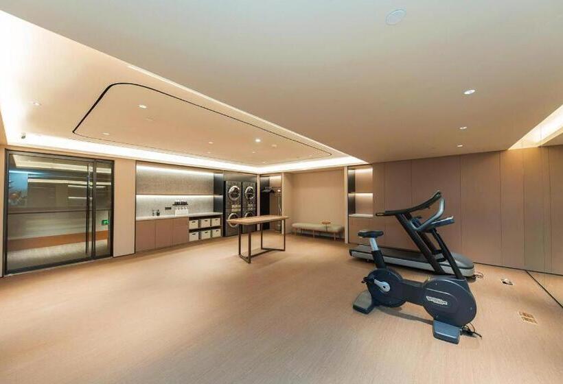 בית מלון כפרי Greentree Inn