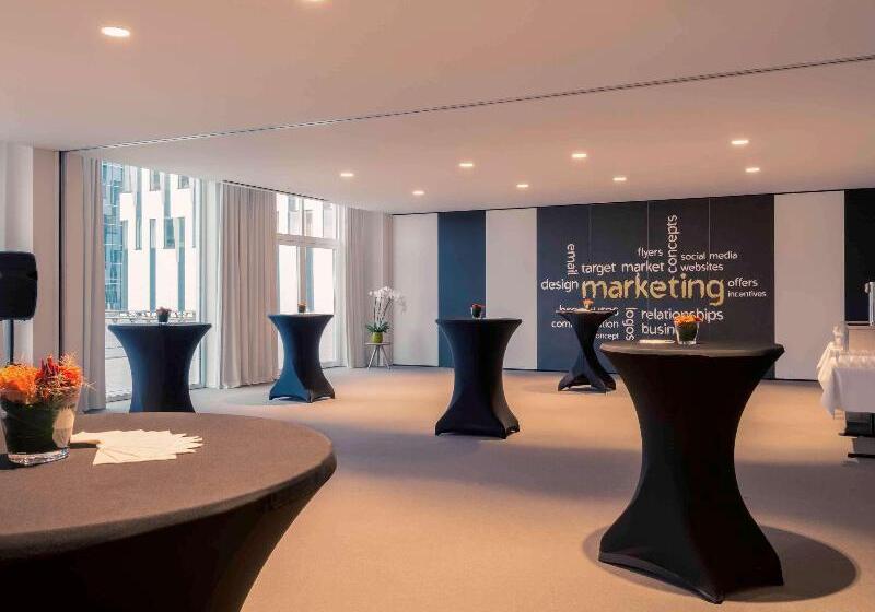 Отель Mercure Roeselare