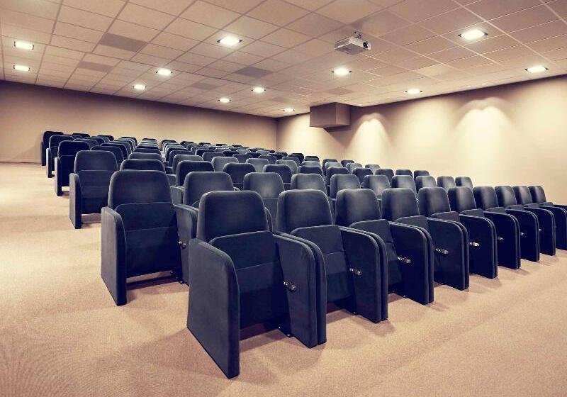 Отель Mercure Roeselare