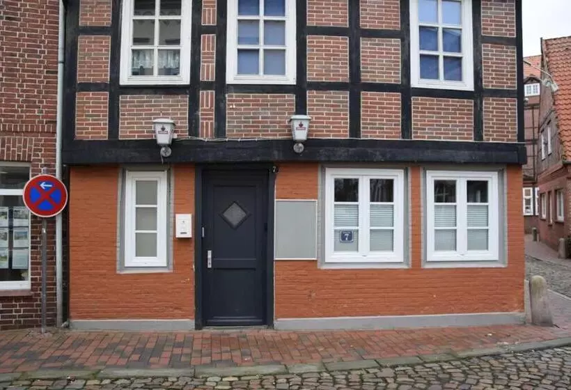 Buxtehude Altstadtwohnung 80qm5 Schlafplätze