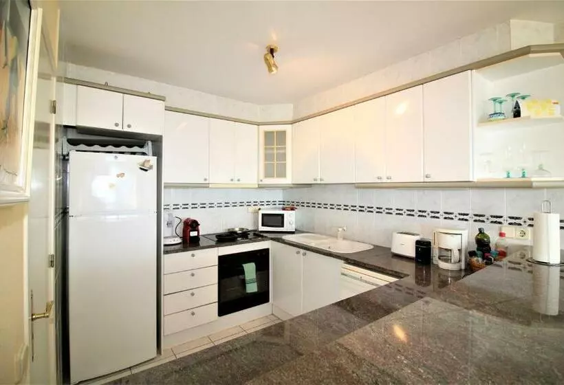 Global Immo 3337 Marenostrum