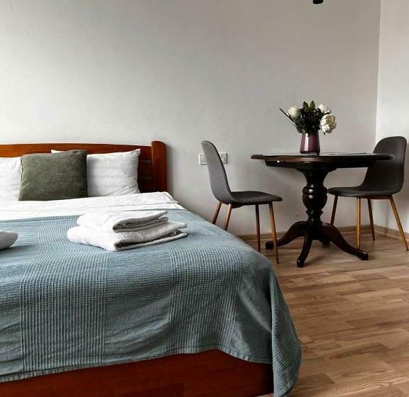 Nyvky Like Hoyme Studio Apt 35