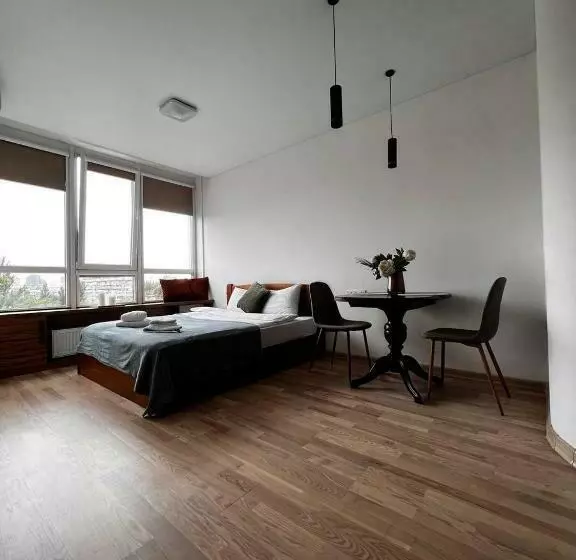 Nyvky Like Hoyme   Studio   Apt 35