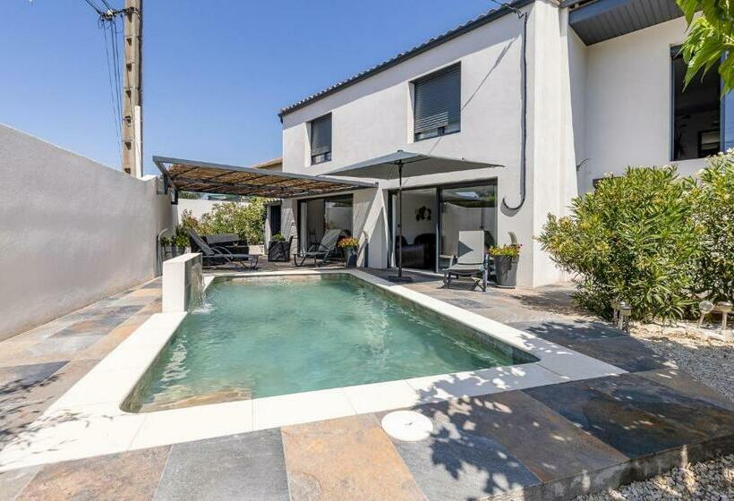 Nice Home In Les Angles With Kitchenette