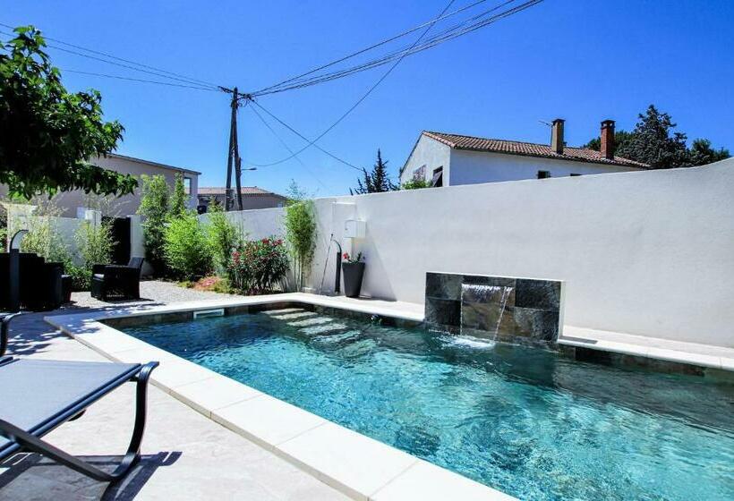 Nice Home In Les Angles With Kitchenette