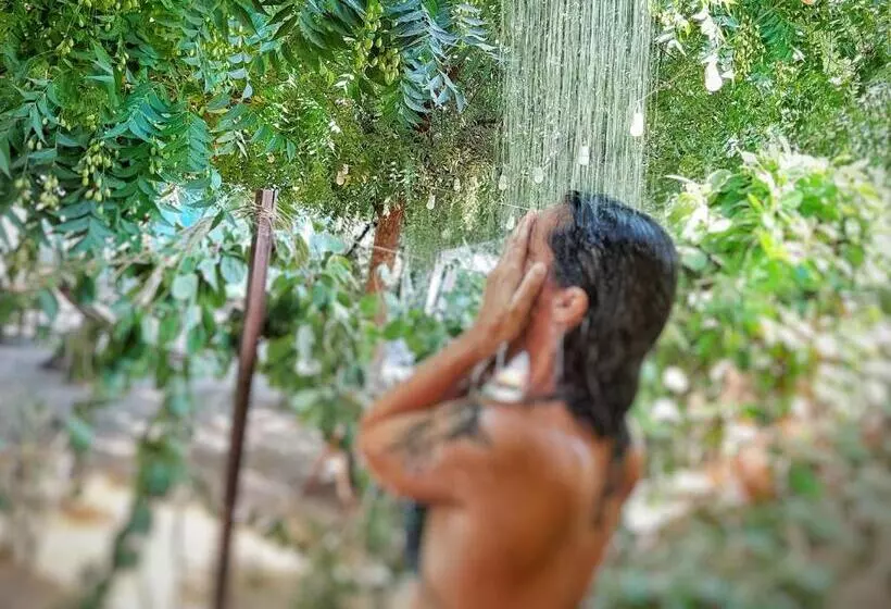 Casa Iurukua Bangalos Com Ou Sem Cozinha, Perto Da Praia E Cercados Pela Natureza