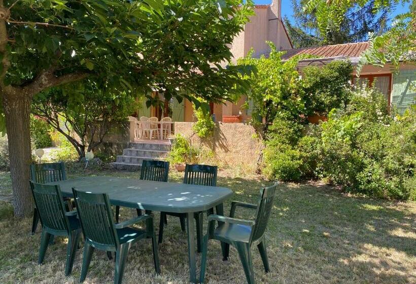 Maison Provençale En Campagne à Eguilles