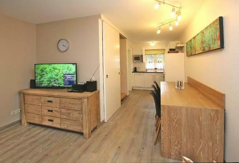 Strandstra_e 8_ Whg_ 12_ Green Eil