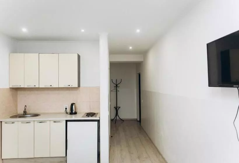 нові апартаменти 83