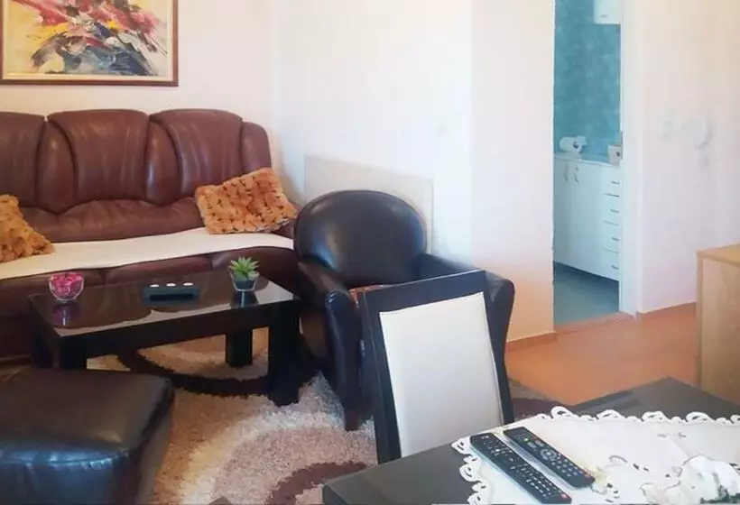 Apartman Pazova