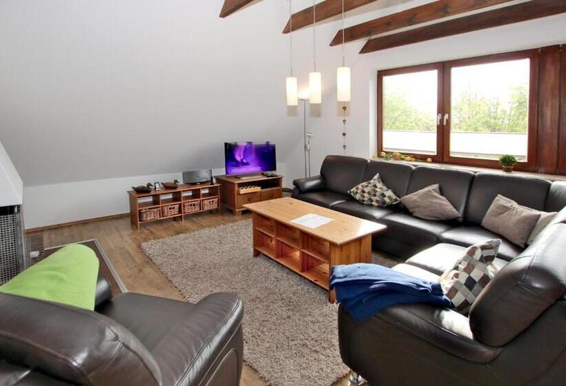 Badestra_e 80_ Whg_ 8_ Goting Hus