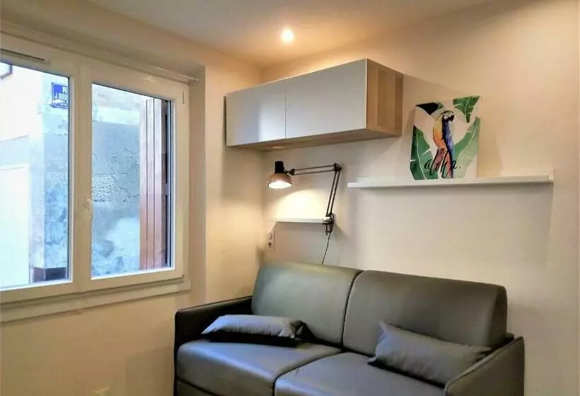 Le Petit Studio   15 M2   Centre Ville   Sorgue à 50 M