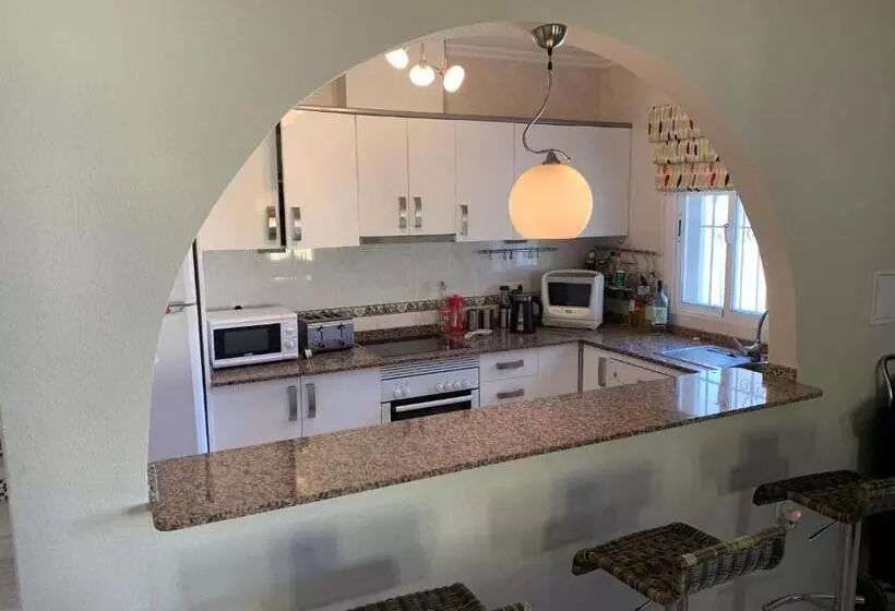 Oak Villa