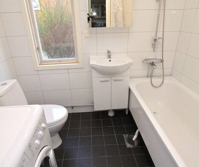 The Sundeck A Romantic Apt In Tallkrogen