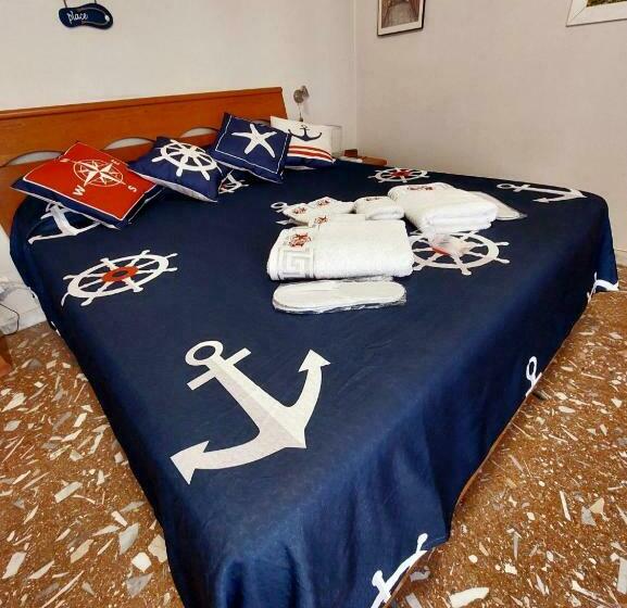 Whole Flat Close Beach Breakfast Kitchen Air Conditioning Laundry Shuttle Airport Wi Fi Car Parking