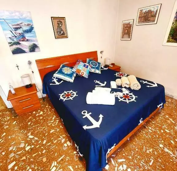 Whole Flat Close Beach Breakfast Kitchen Air Conditioning Laundry Shuttle Airport Wi Fi Car Parking