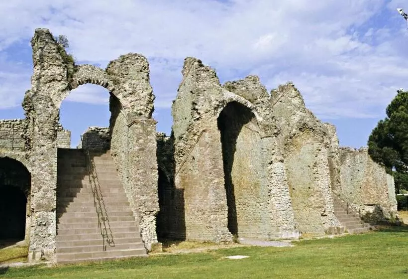 Sublime Studio Au Cœur Historique De Fréjus