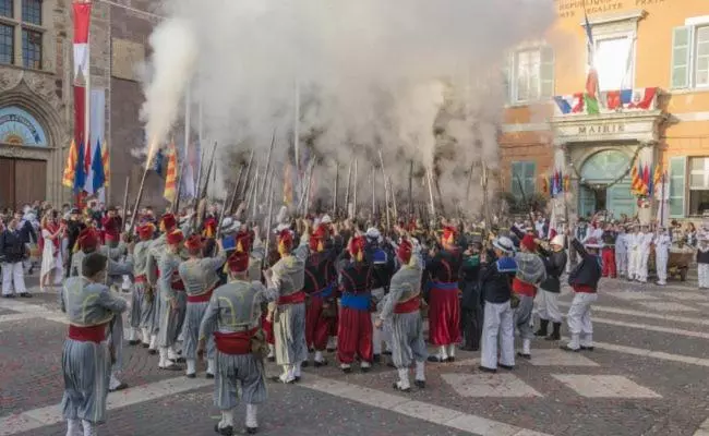 Sublime Studio Au Cœur Historique De Fréjus