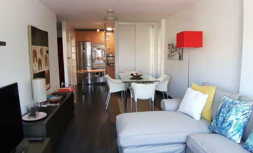 Apartamento La Marina Ciudad Jardin