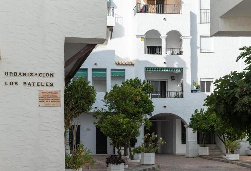Conil A Pie De Playa Con Amplias Vistas Al Mar