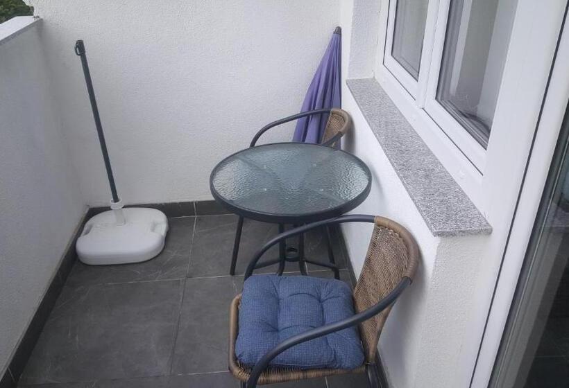 De Lux Apartment Maki