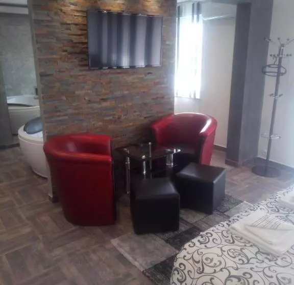 De Lux Apartment Maki