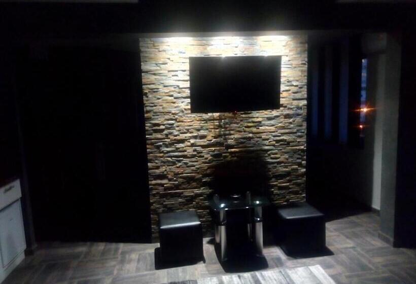 De Lux Apartment Maki