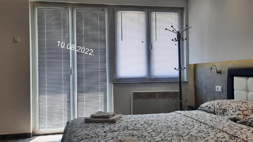 De Lux Apartment Maki