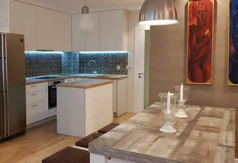 Luxury Apartments In Top City Center Varna 2