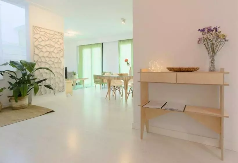 Apartamento De Diseño Con Jacuzzi Privado