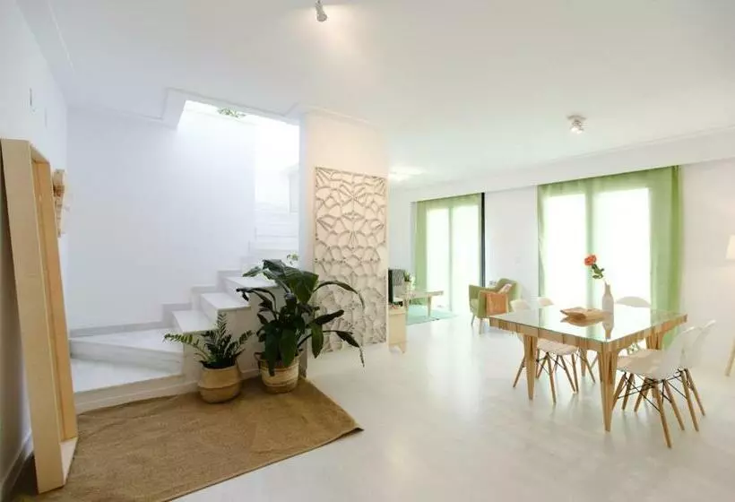 Apartamento De Diseño Con Jacuzzi Privado