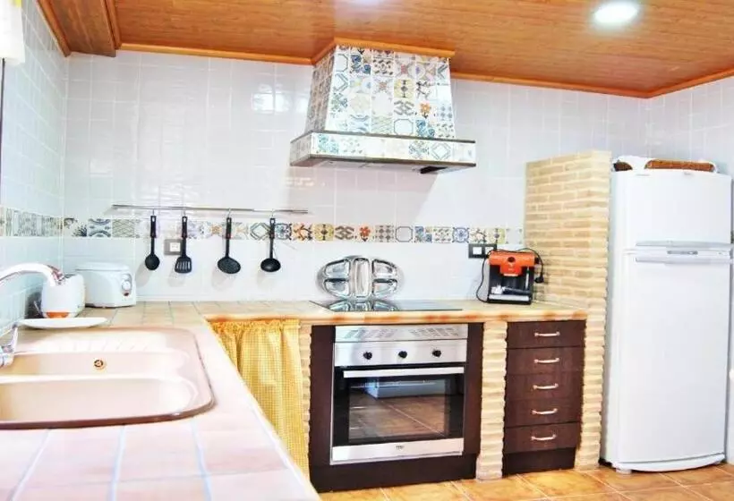 Casas Rurales Los Teatinos