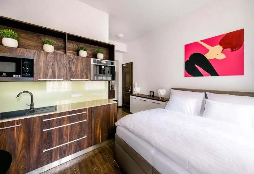 Fifty Shades Of Gray Studio, City Center