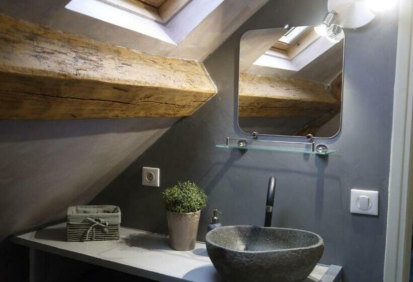 Les Combles De L Aure Grand Studio Cosy Confortable Classé 3 étoiles Centre Bayeux 2 Mn à Pied Cathé