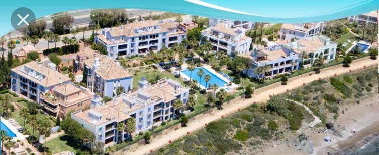 La Perla De La Bahía, Urbanización Gran Lujo