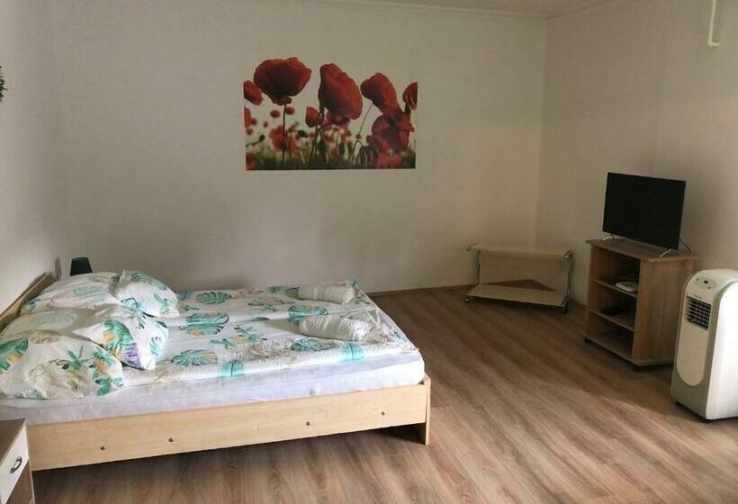 Natália Apartman