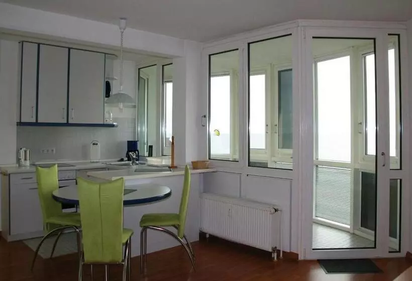 Apartment 123