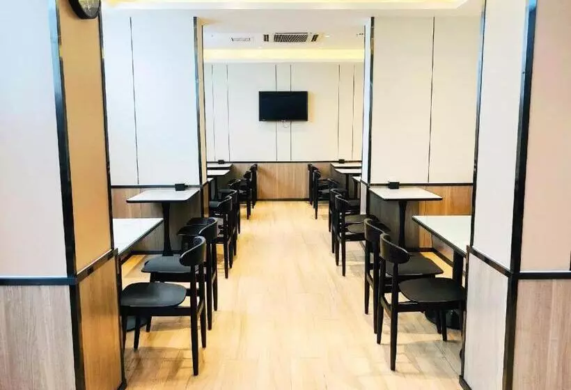 Hanting Hotel Changzhi Baiyi Square