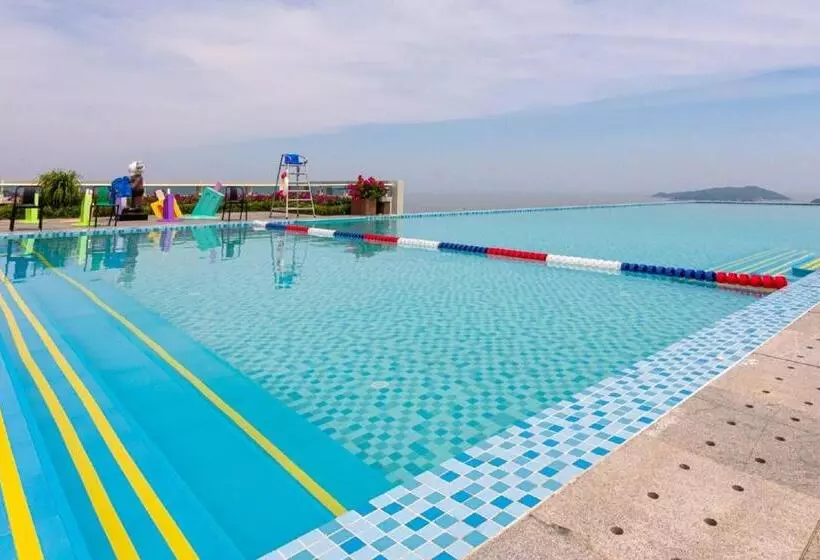 Hotelli Wyndham Wenzhou Cangnan Resort