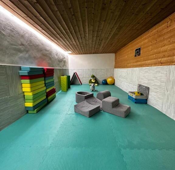 Fontaine Du Mont Blanc Hotel & Spa