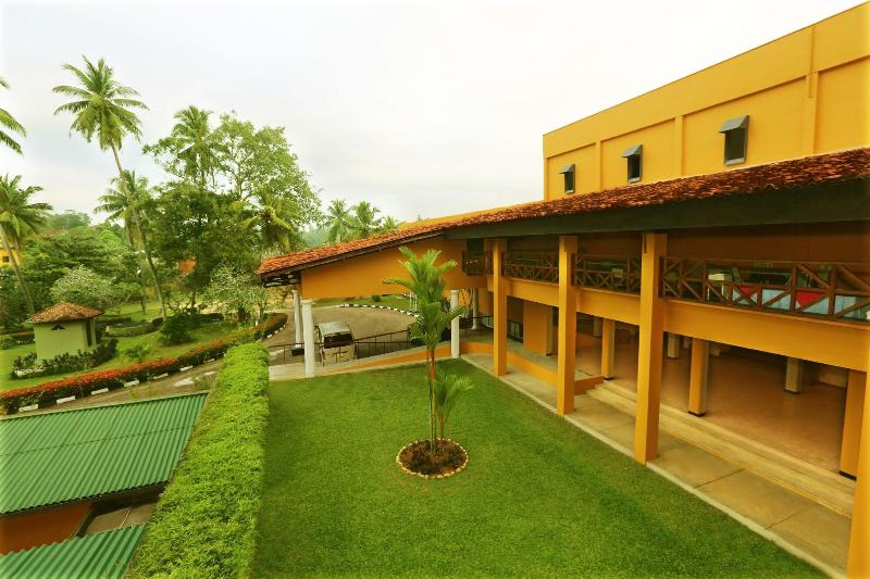 Отель Bay Beach