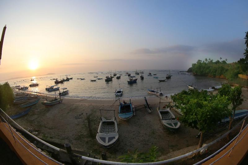 Отель Bay Beach