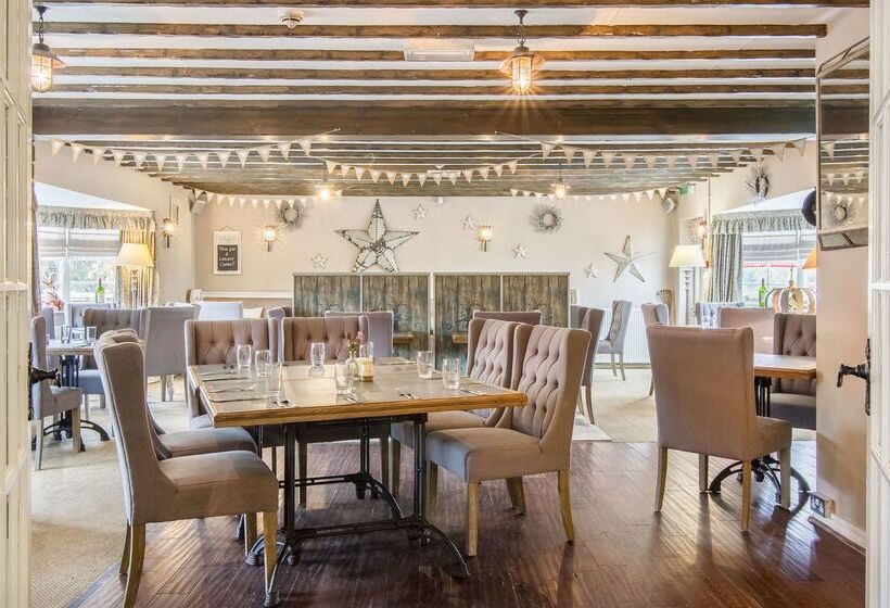 فندق Black Horse Inn