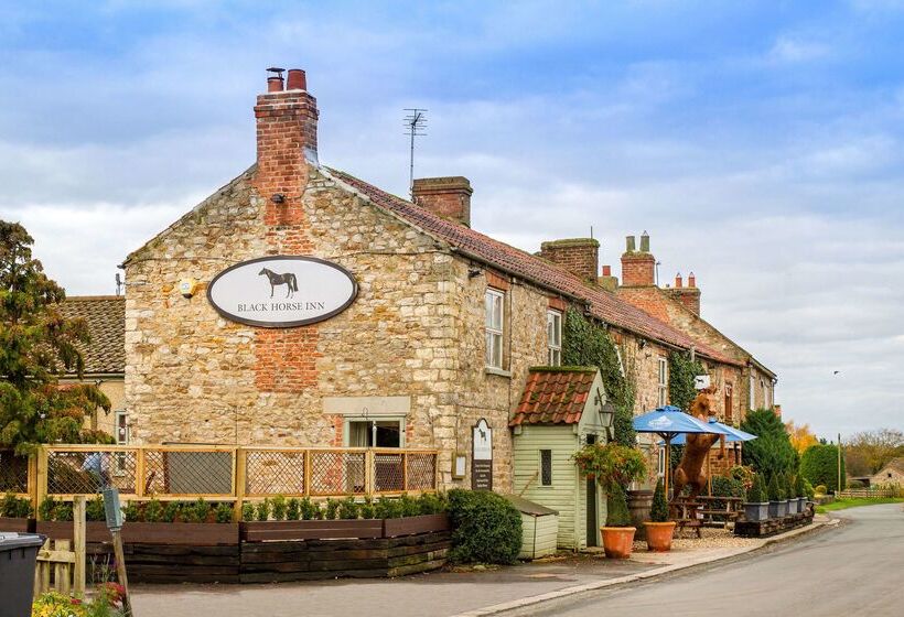 فندق Black Horse Inn