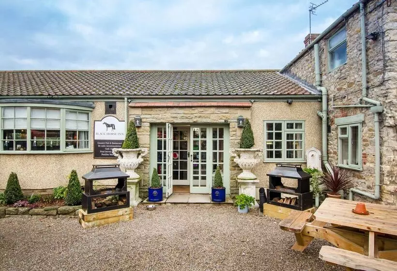 בית מלון כפרי Black Horse Inn