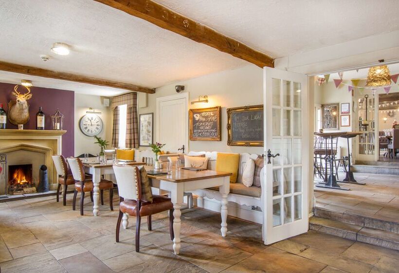 فندق Black Horse Inn