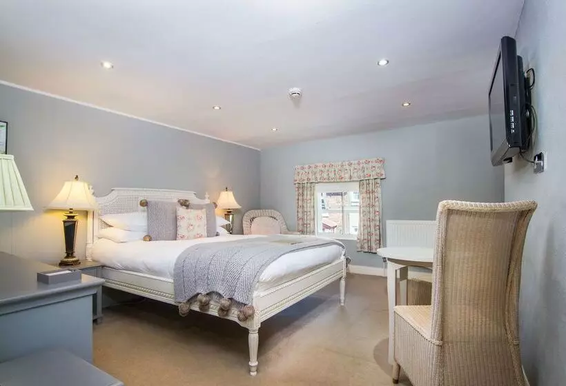 בית מלון כפרי Black Horse Inn